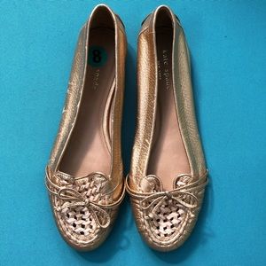 GUC Kate Spade gold flats size 8